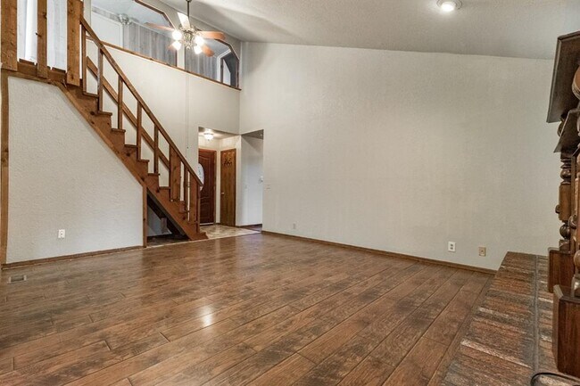 Foto del edificio - 1251 Kingston Rd