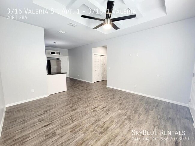 Building Photo - 3716 Valeria St