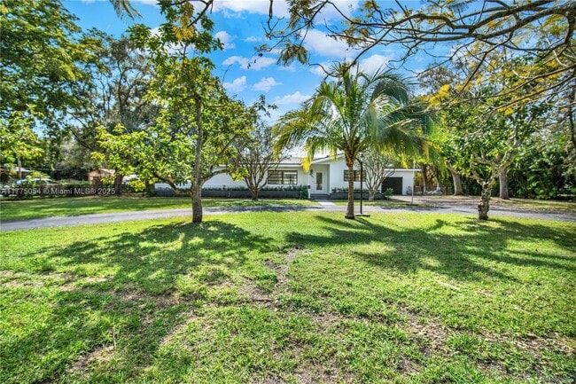 Building Photo - 9790 SW 136th St