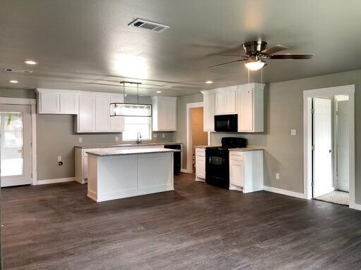 Foto del edificio - 815 Hickory St