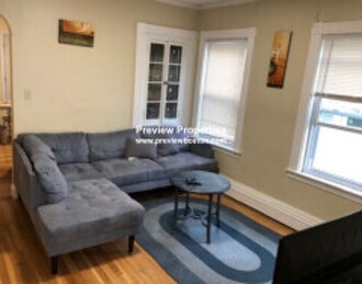 Building Photo - 58 Waverly St