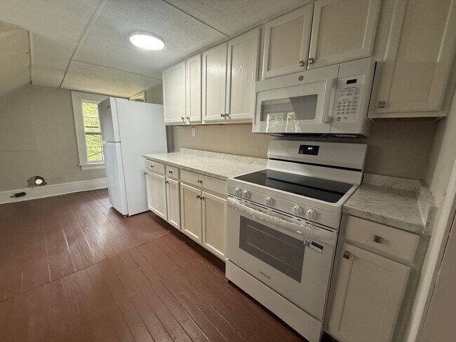 Foto del edificio - 104 Parkview St W