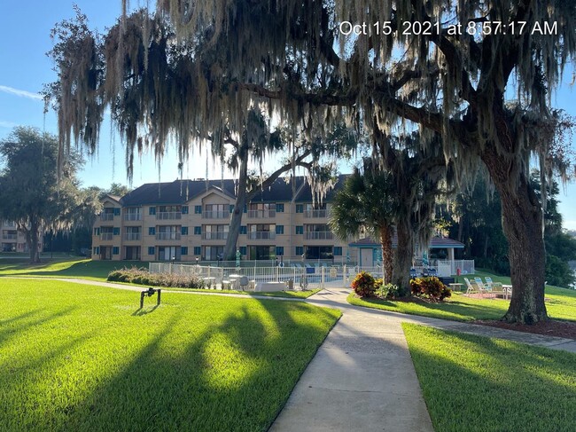 Foto del edificio - 99 Broad River Pl
