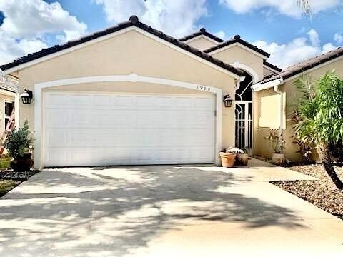 Foto principal - 7954 Stirling Bridge Blvd S