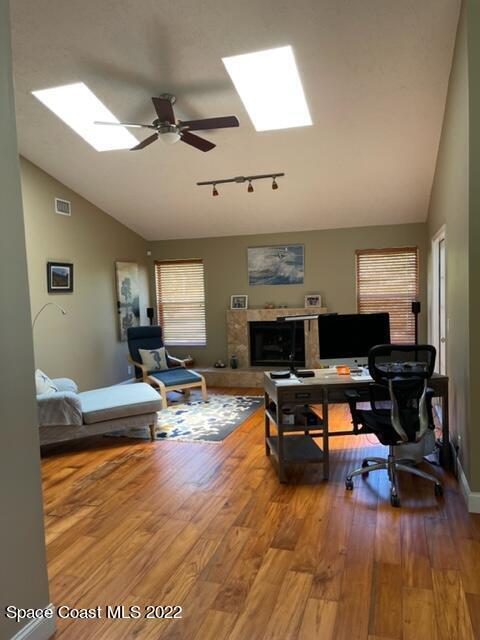 Foto del edificio - 866 Spanish Wells Dr