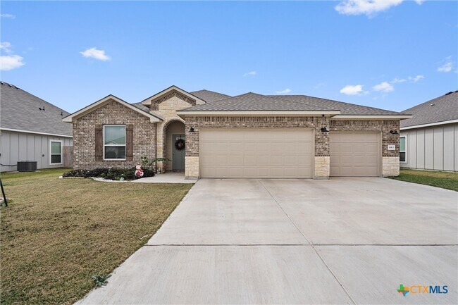 Foto del edificio - 1913 Zabcikville Dr