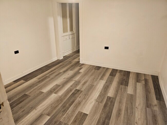SALA DE ESTAR - 3535 S Hamilton Ave