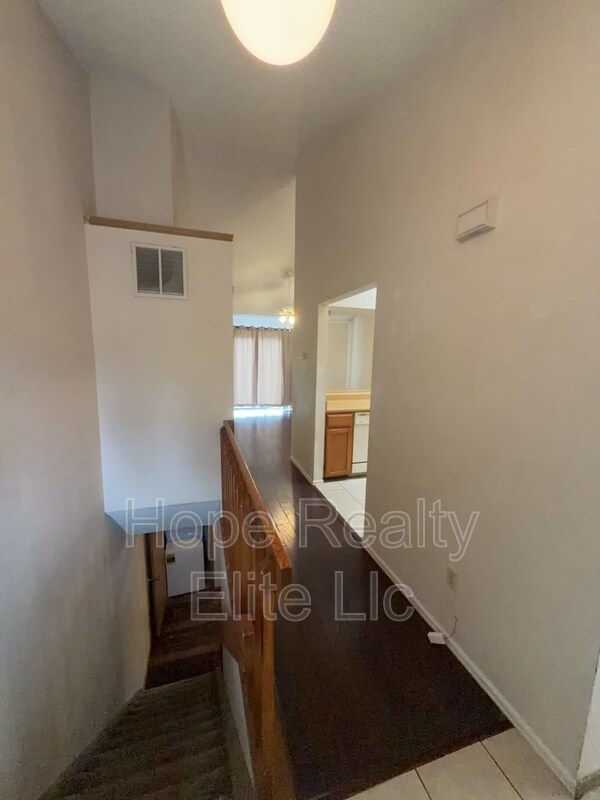 Foto del edificio - 4537 Lamplighter Cir