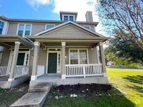 Building Photo - 251 Utterback