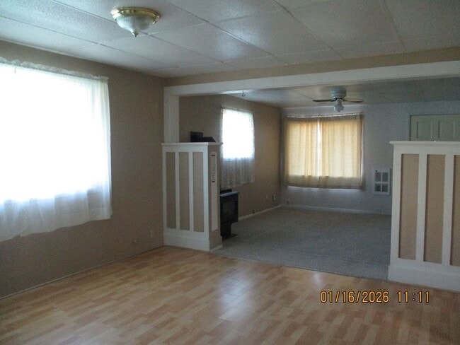 Building Photo - 2215 Simpson Ave