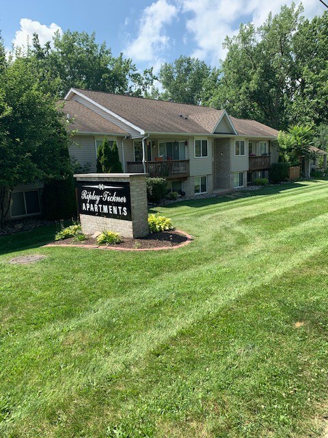 Primary Photo - Ripley Tickner Apartments