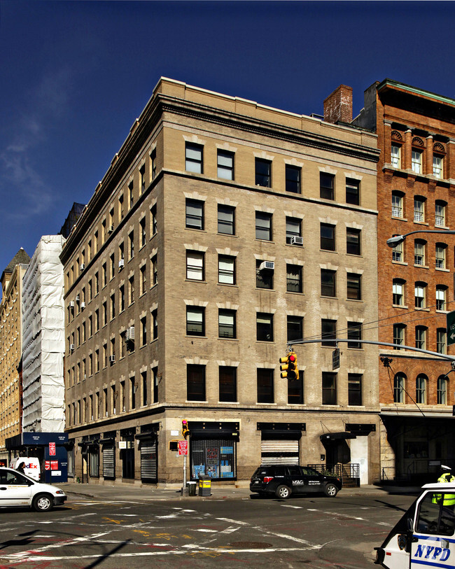 Foto del edificio - 165 Hudson St