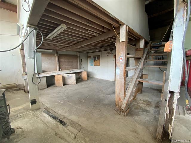 Building Photo - 94-045 Leokane St
