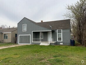 Building Photo - 2708 S Brock Dr
