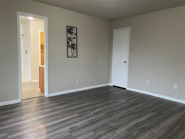 Foto del edificio - 6614 Amberfield Ln