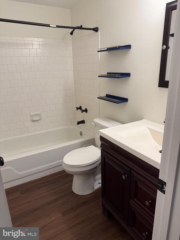 Building Photo - 129 Wood Duck Cir