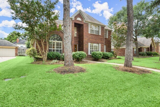 Building Photo - 12315 New Hampton Dr