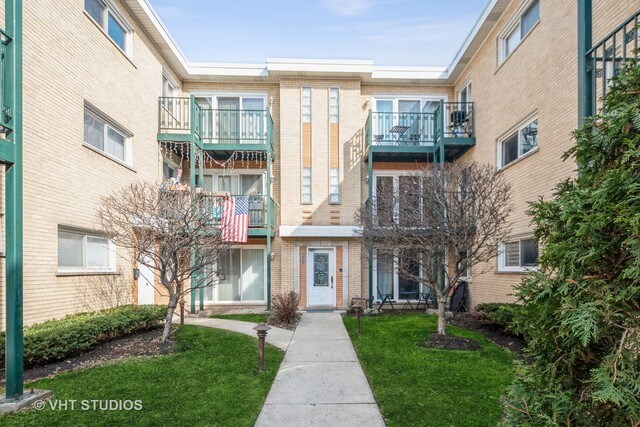 Foto principal - 717 Seward St