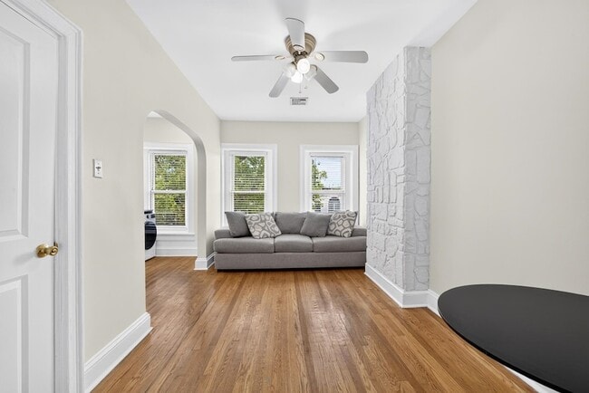 Photo - 7 Whitman Ave Townhome