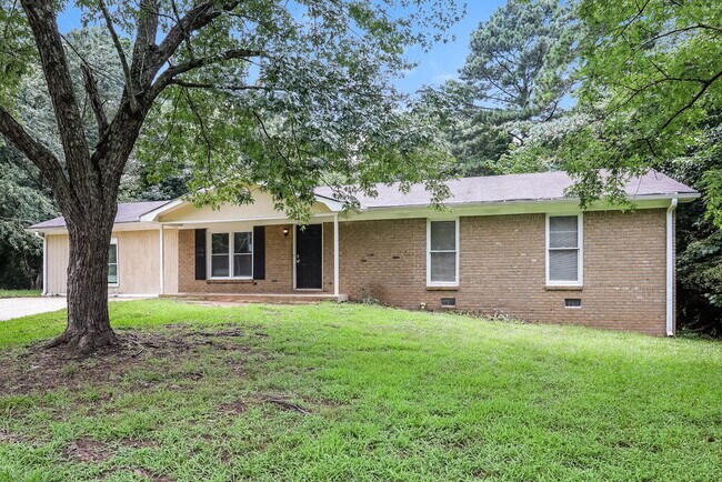 Foto del edificio - 1338 W Stoneybrook Dr
