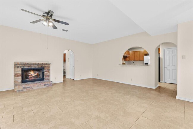 Foto del edificio - 2630 Gwendolyn Ln