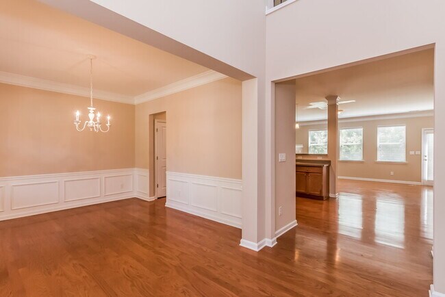 Building Photo - 206 Shaw Dr