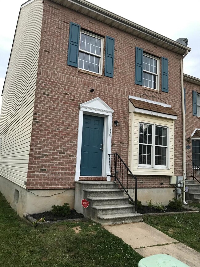 Foto del edificio - 310 Goldsmith Ln