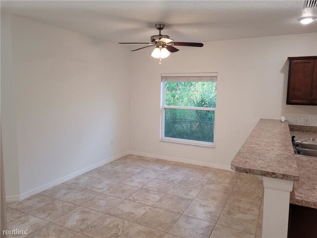 Building Photo - 3 br, 2 bath House - 326 S Hart Blvd