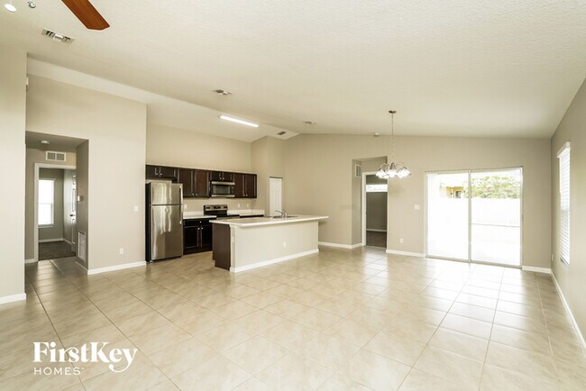 Foto del edificio - 3498 SW San Benito St