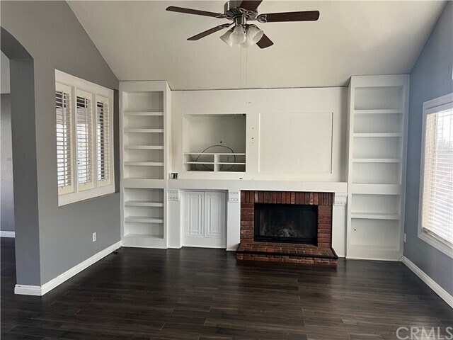Building Photo - 11737 Pavola Dr