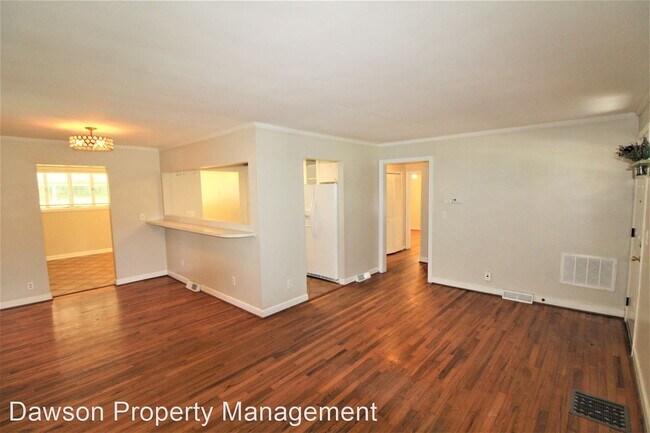 Foto del edificio - 3 br, 2 bath House - 1805 Cochran Pl.
