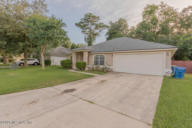 Foto del edificio - 14004 Crestwick Dr W