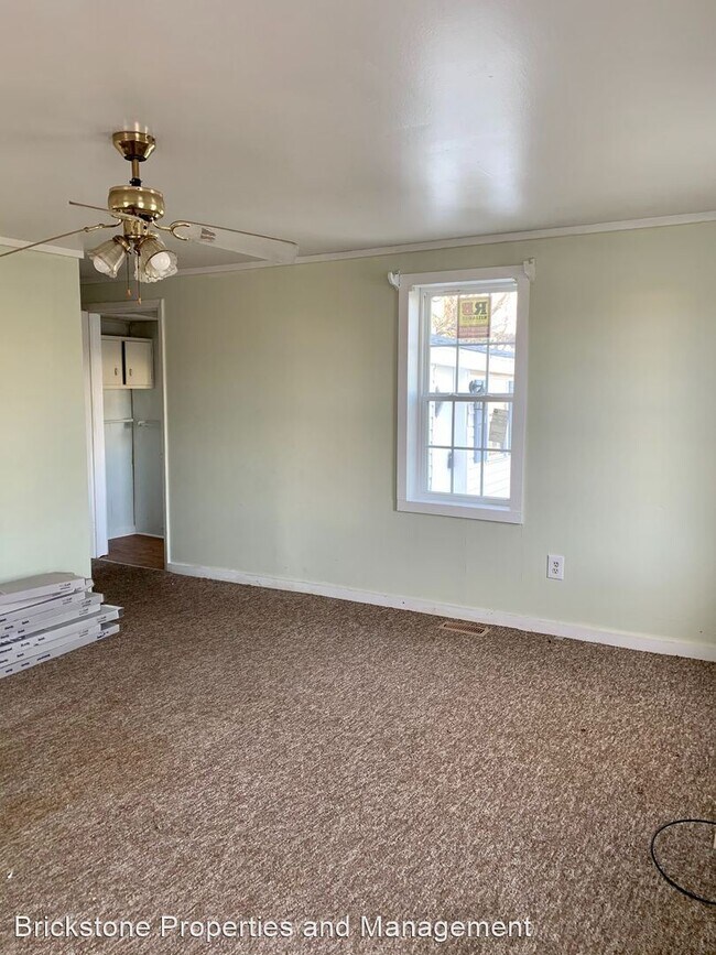 Building Photo - 2 br, 2 bath House - 1000 Fisher Street