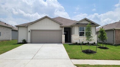 Building Photo - 115 Palo Pinto Dr