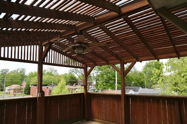 Building Photo - 5001 Idaho Ave