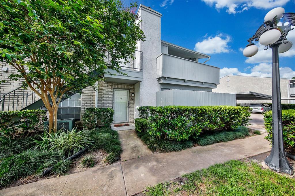 Foto principal - 8787 Brae Acres Rd