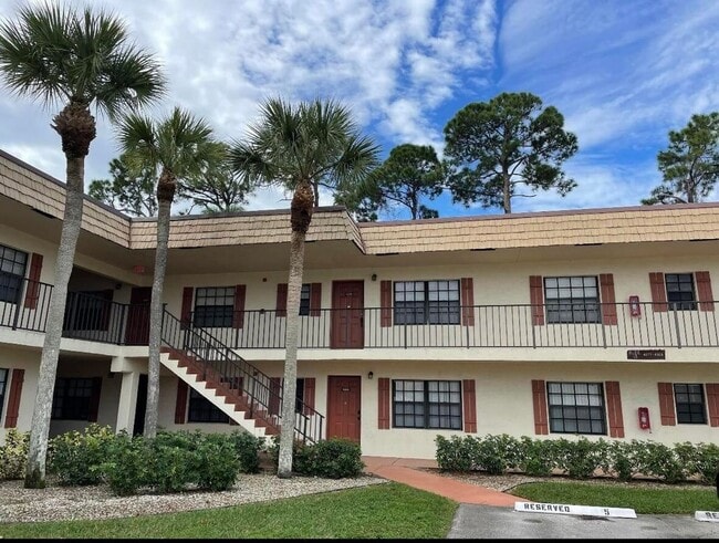 Foto del edificio - 4285 Oak Terrace Dr