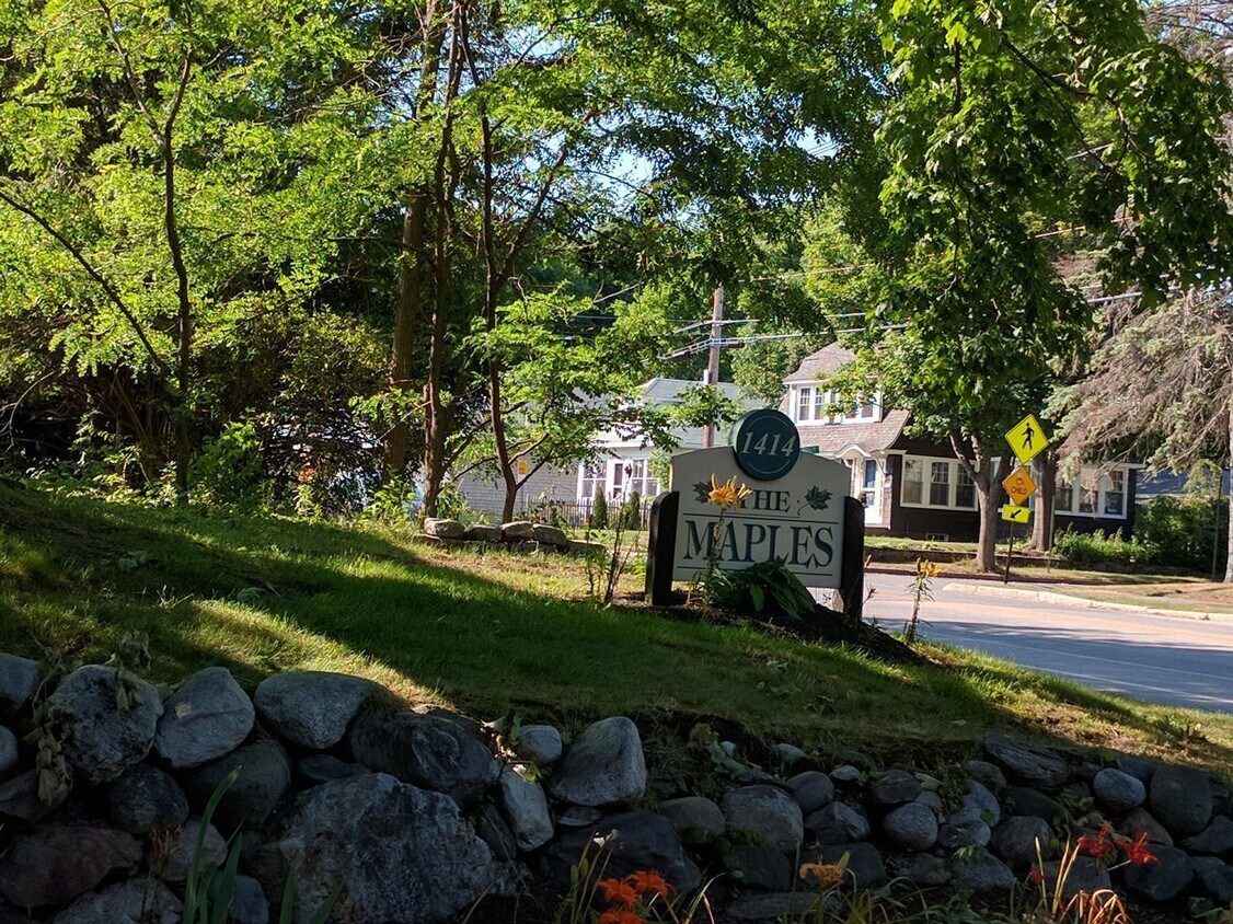 Spacious 2 Bedroom Condo With Large Finis... - Spacious 2 Bedroom  Condo With Large Finis...