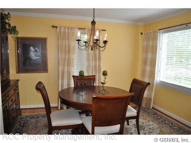 Building Photo - 3 br, 1.5 bath House - 100 Elmwood Ave