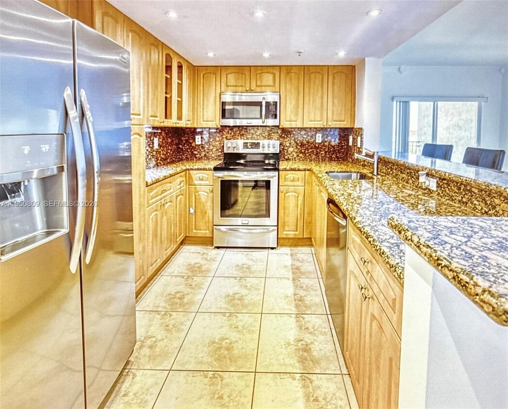 Foto del edificio - 120 SW 37th Ave