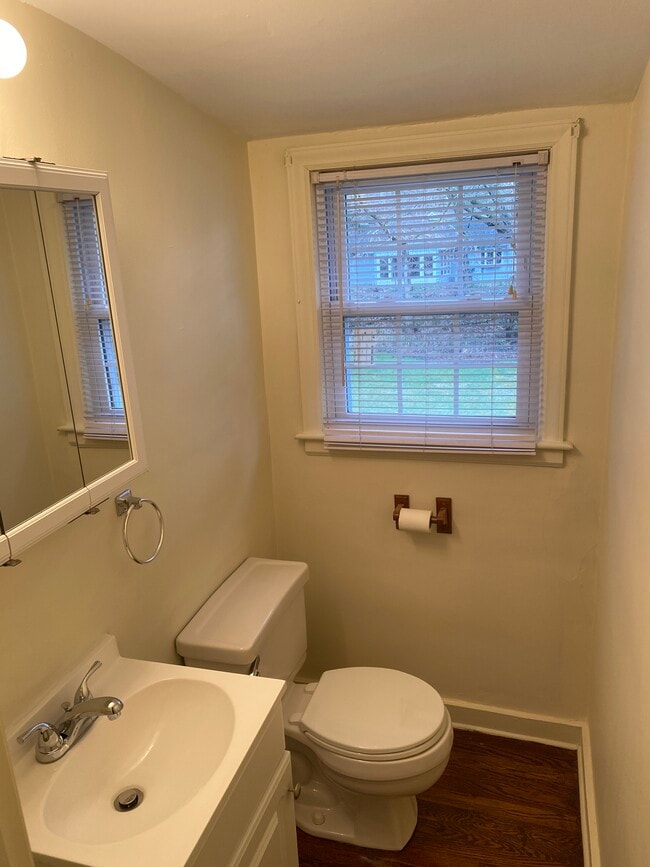Half Bath - 16 Beechwood Rd
