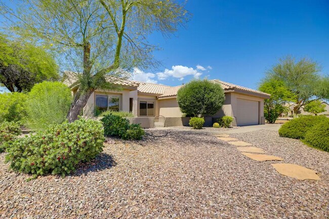 Building Photo - 15271 W Pantano Dr