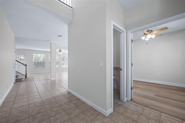Foto del edificio - 4033 Canyon Glen Cir