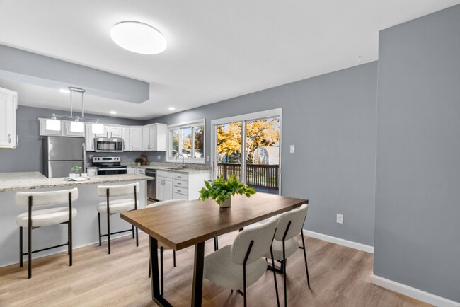 Foto del edificio - 312 Lemonwood Dr