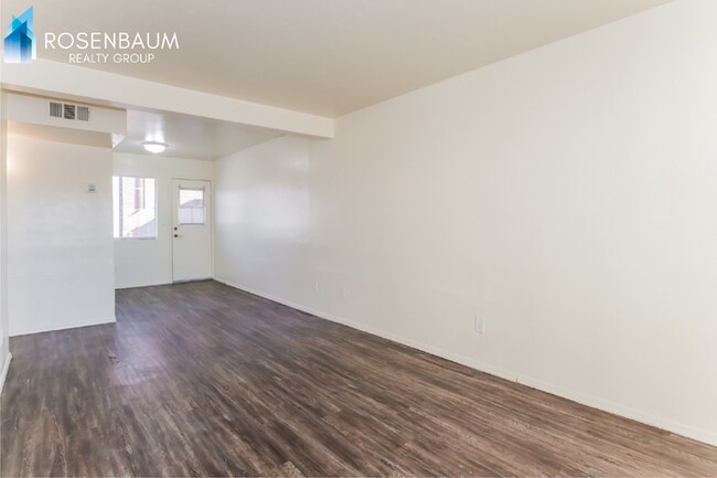 Foto del edificio - 455 W Kelso St