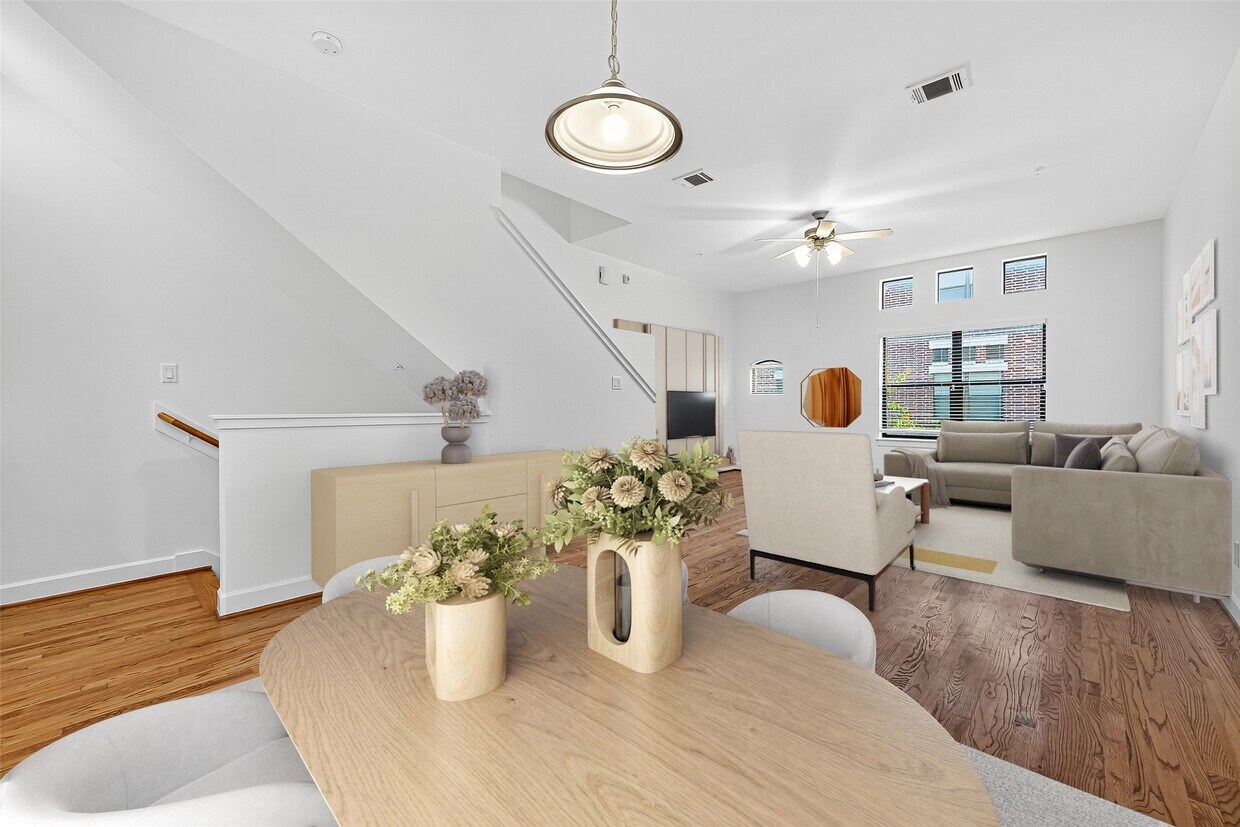 Foto principal - 2710 Hullsmith Dr