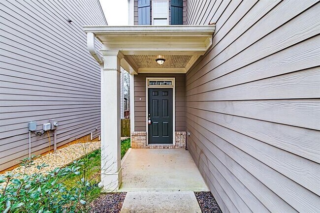 Building Photo - 5112 Acworth Landing Dr