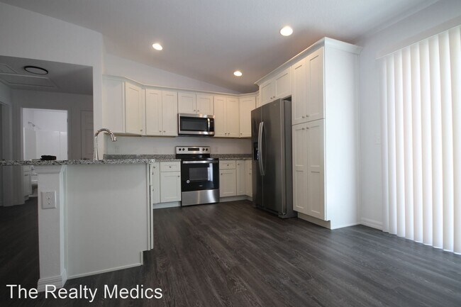Building Photo - 3 br, 2 bath House - 277 Malauka Run