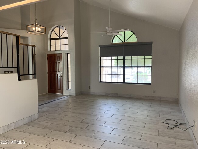 Building Photo - 3611 N 109th Dr