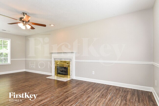 Foto del edificio - 1405 Somerset Crossing Ln